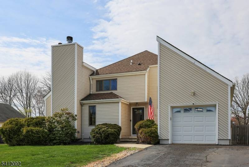 6 Longfield Dr, Hillsborough Twp., NJ 08844