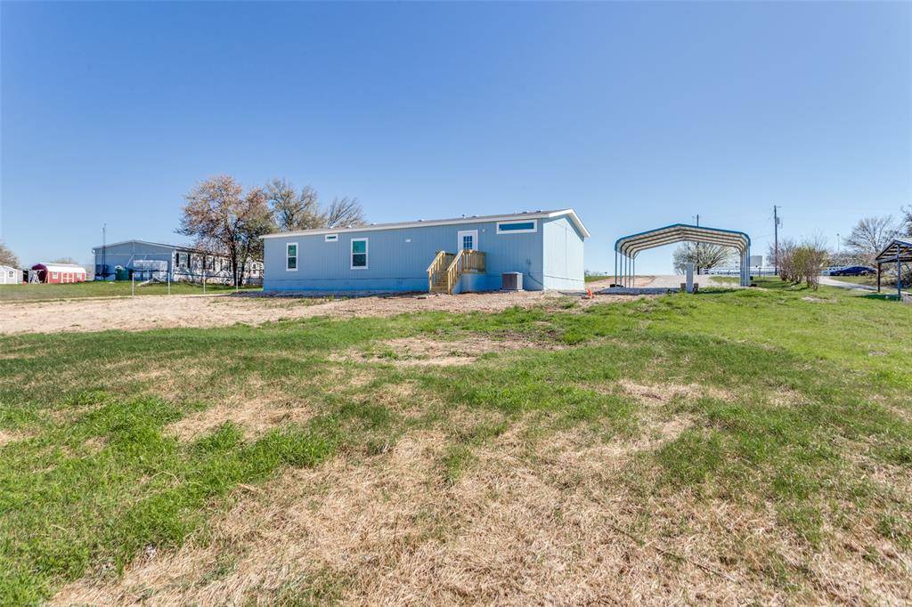 175 Cedar Drive, Azle, TX 76020
