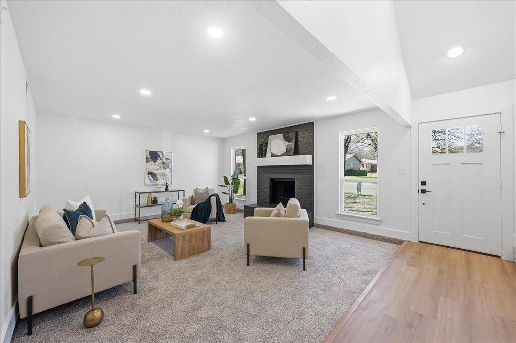 5511 Parliament Drive, Arlington, TX 76017