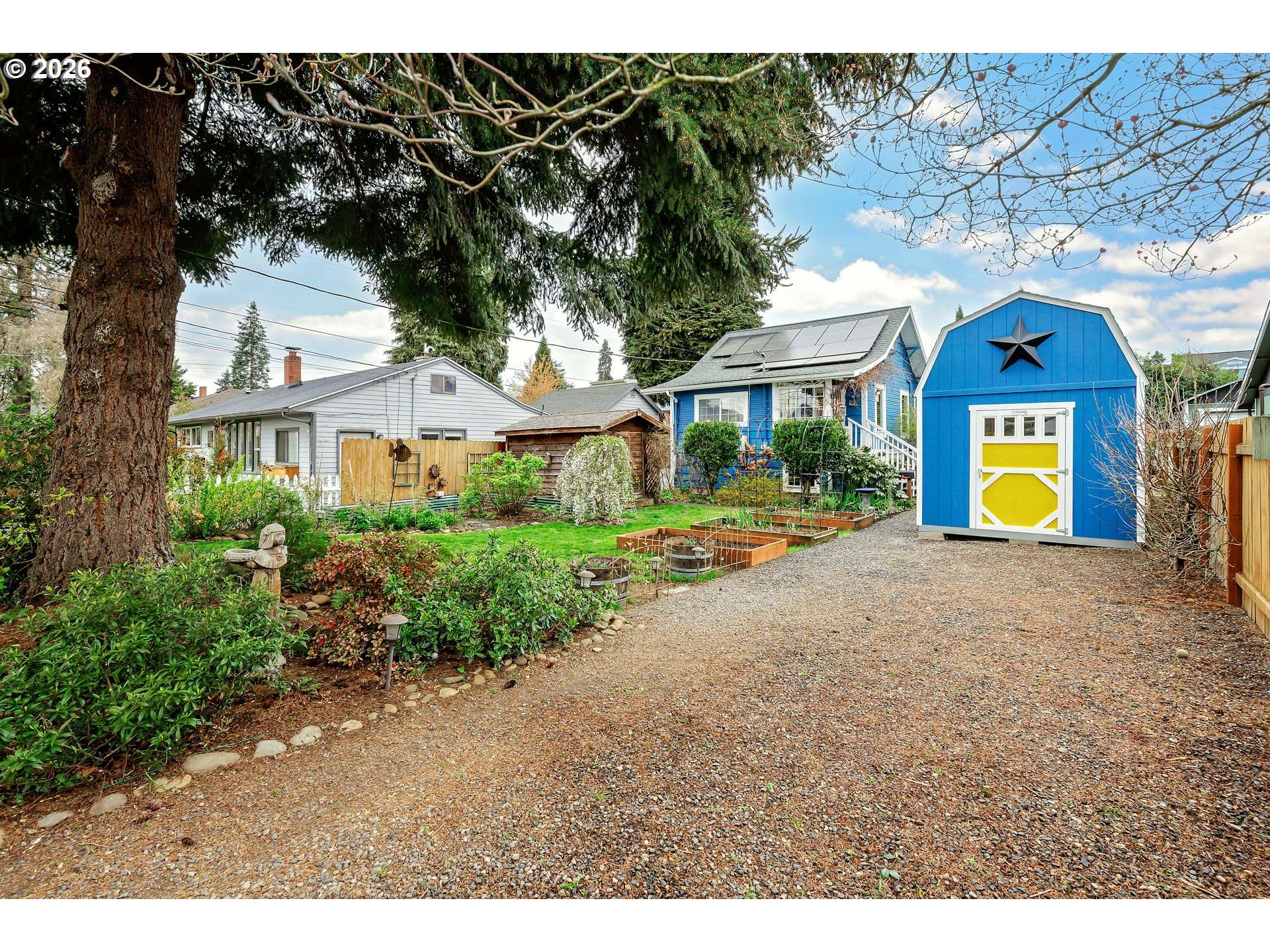 160 W EXETER ST, Gladstone, OR 97027