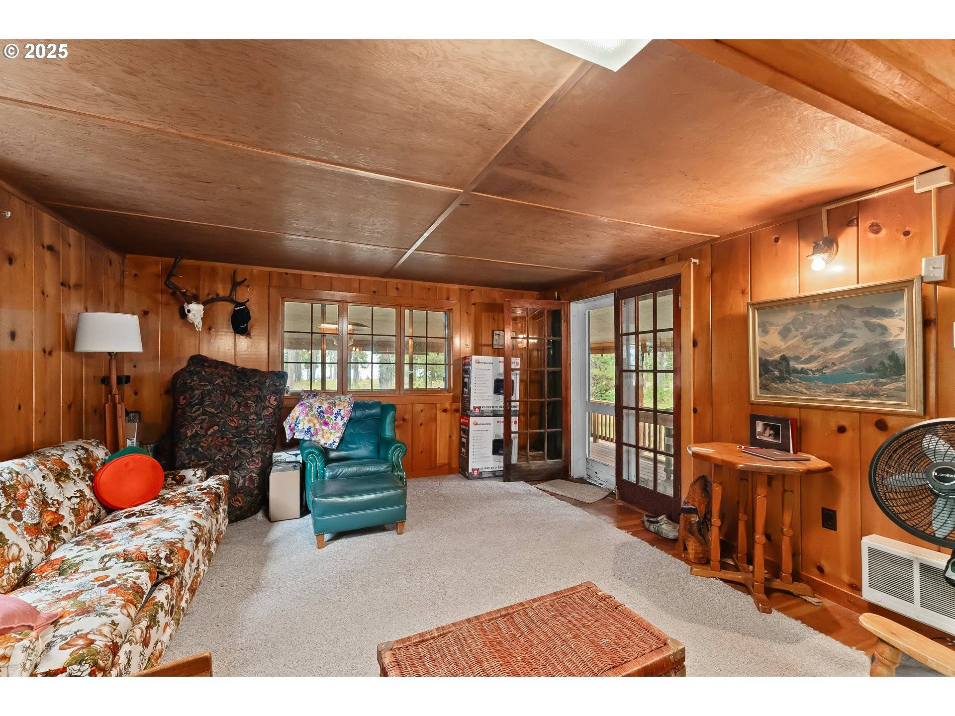 85 DIAMOND LAKE LOOP, Chemult, OR 97731