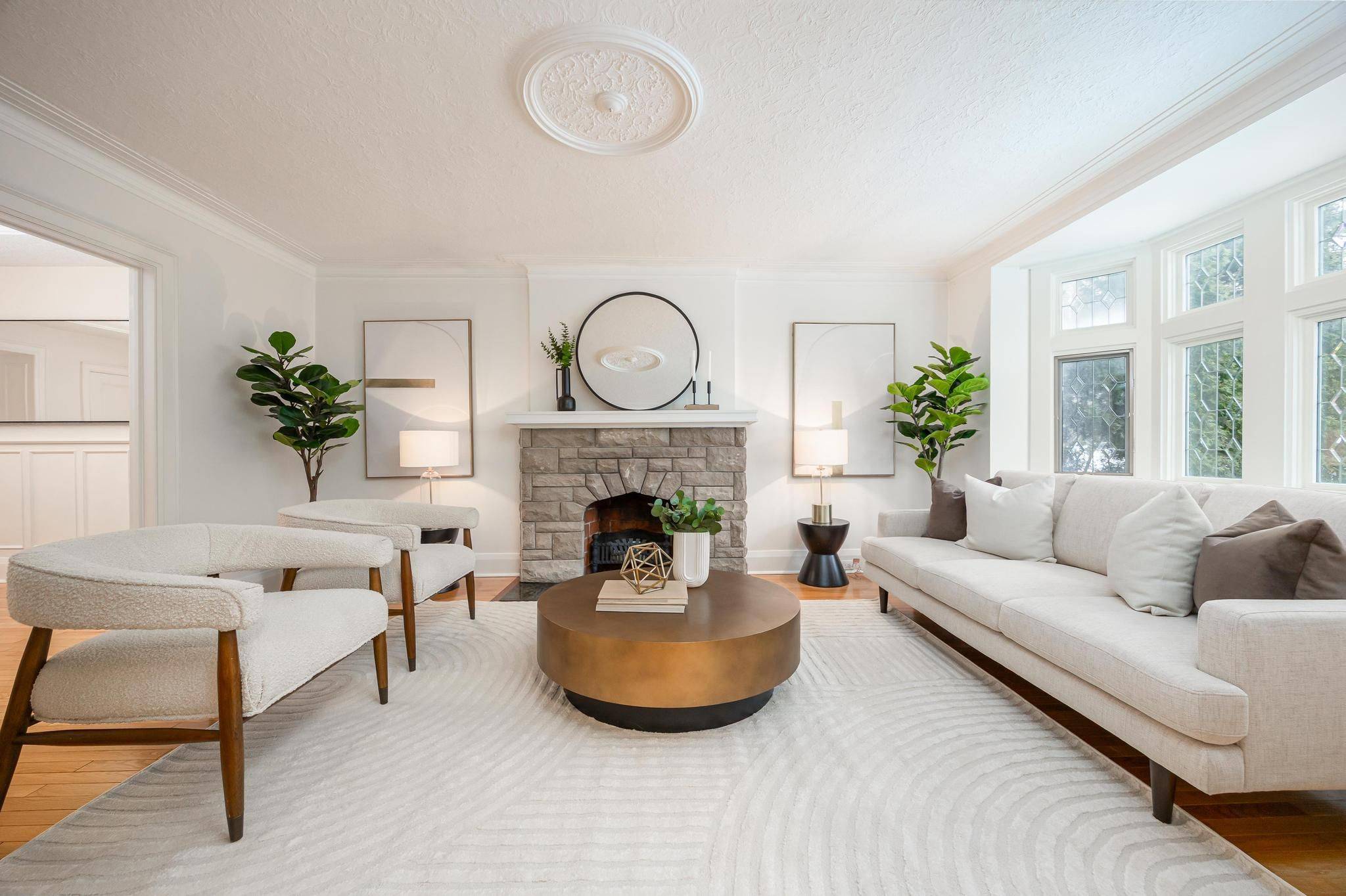 25 Fleming CRES, Toronto C11, ON M4G 2A9