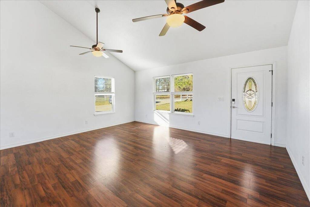 999 County Road 2950, Alba, TX 75410