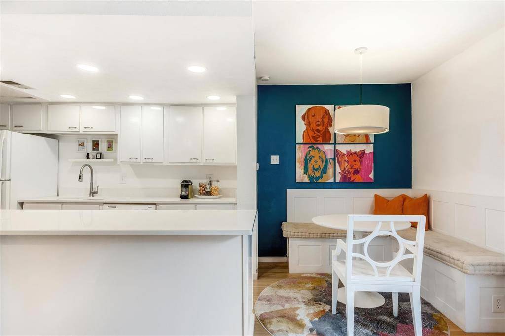 4044 Buena Vista Street #220, Dallas, TX 75204