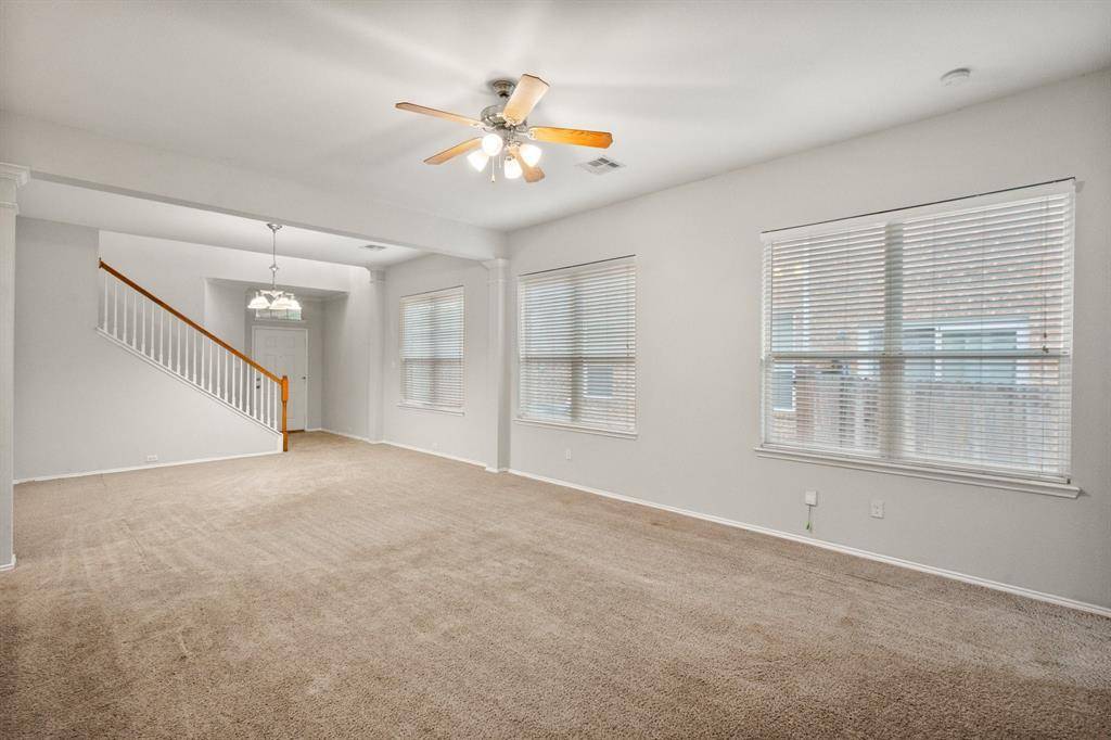 1414 Ravenwood Drive, Mansfield, TX 76063