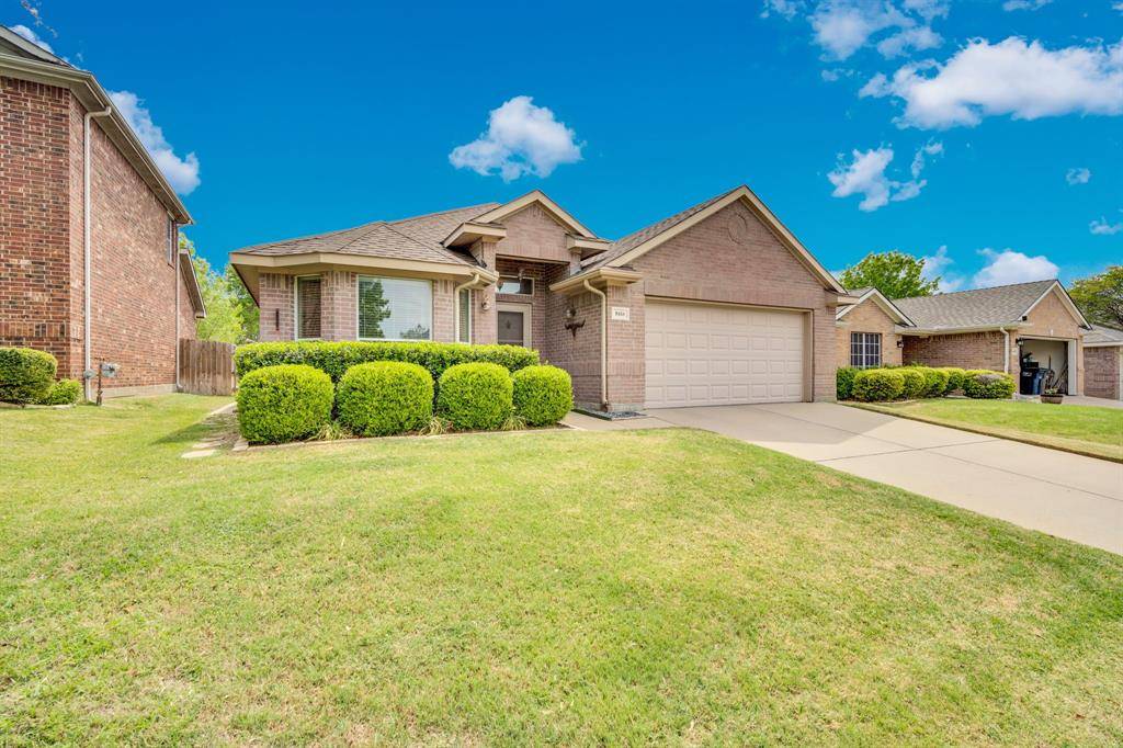 8416 Cactus Flower Drive, Fort Worth, TX 76131