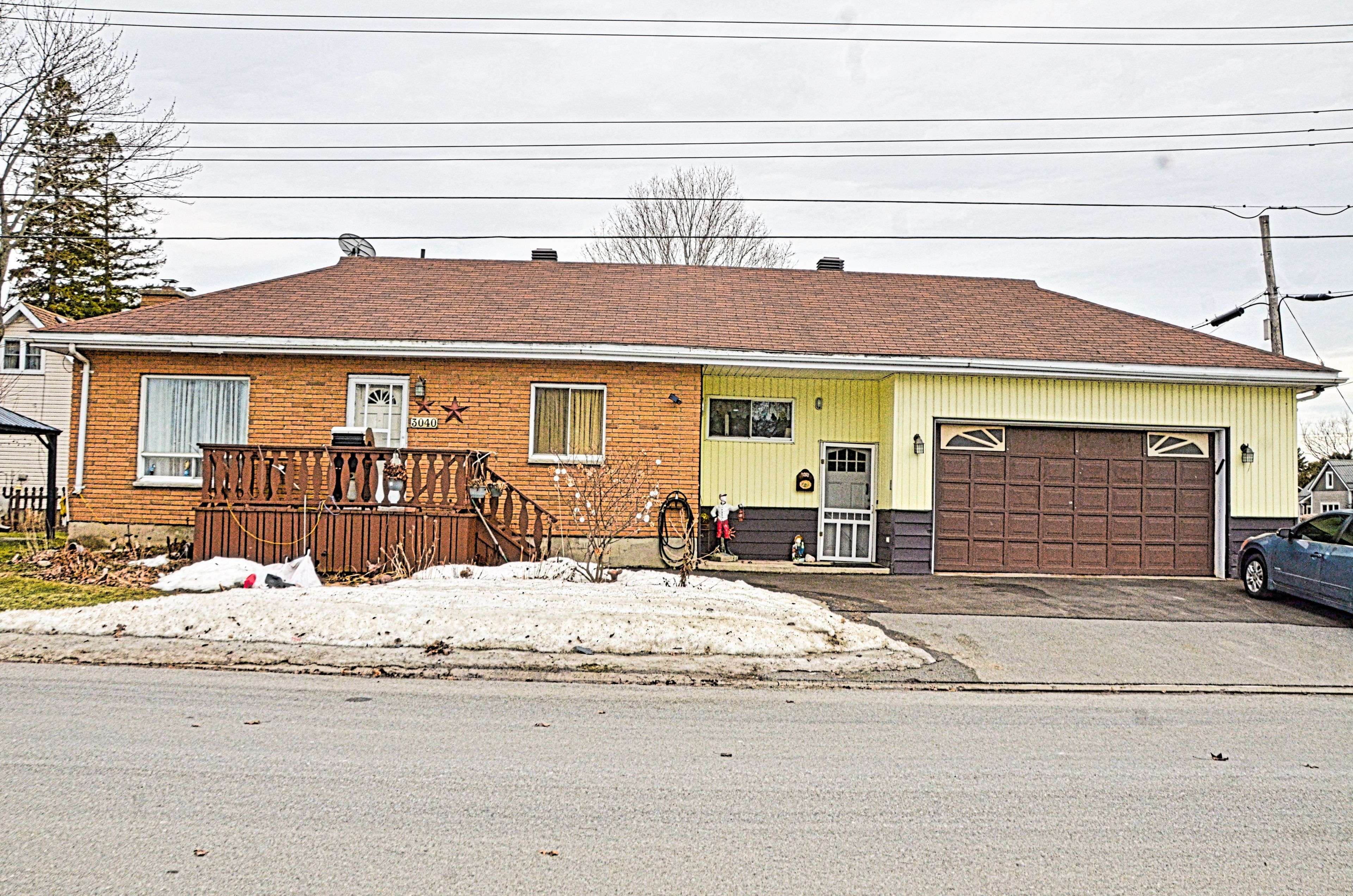 3040 Walker ST, Edwardsburgh/cardinal, ON K0E 1E0