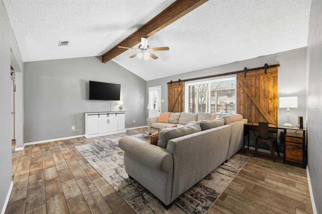 227 Diane Drive, Sanger, TX 76266