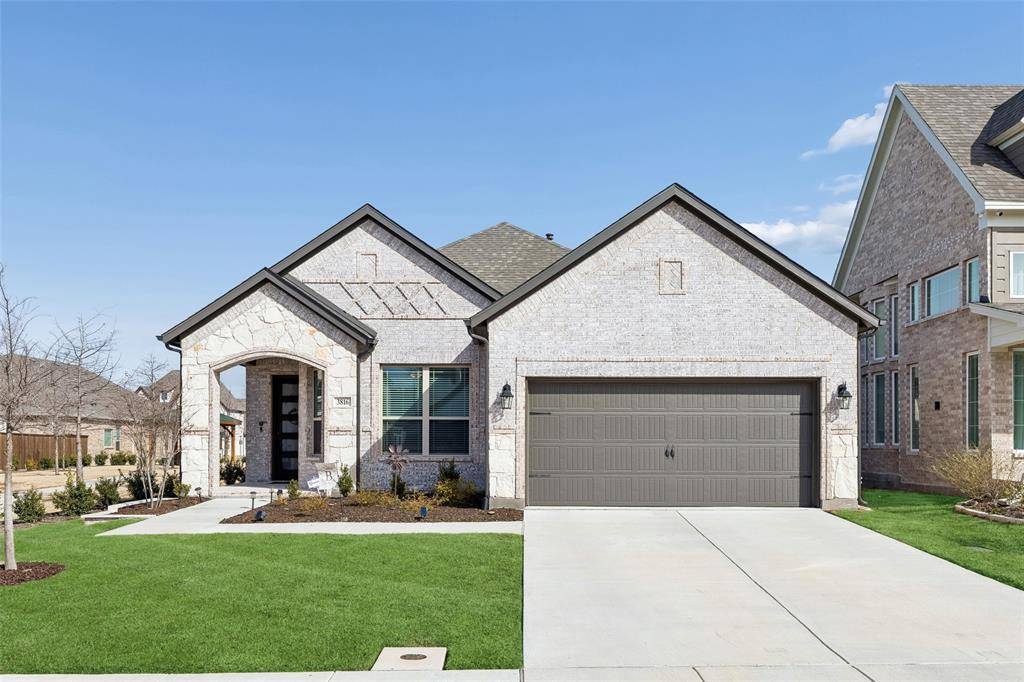 3816 Lochwood Drive, Rowlett, TX 75088