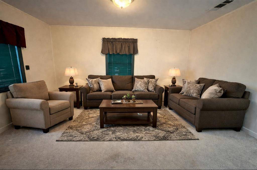 730 Sunset Drive, Irving, TX 75061