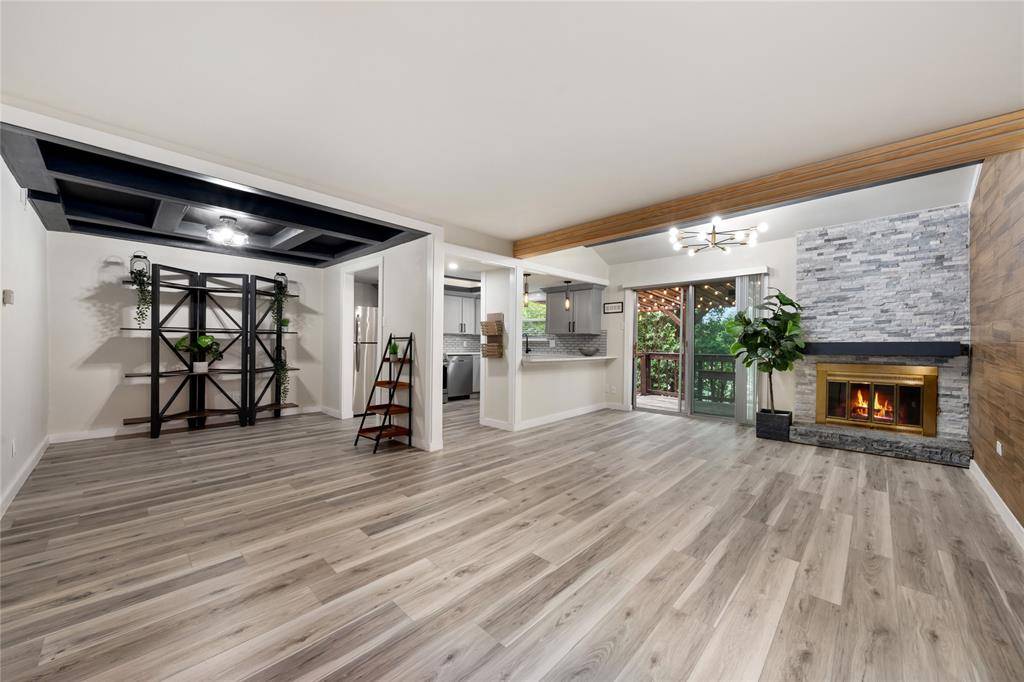 2703 Meadowstone Court, Carrollton, TX 75006