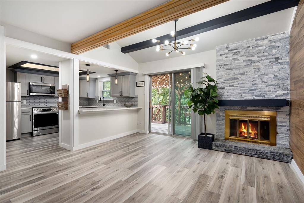 2703 Meadowstone Court, Carrollton, TX 75006