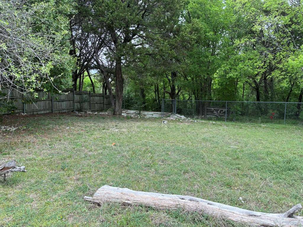 112 Timmy Drive, Whitney, TX 76692