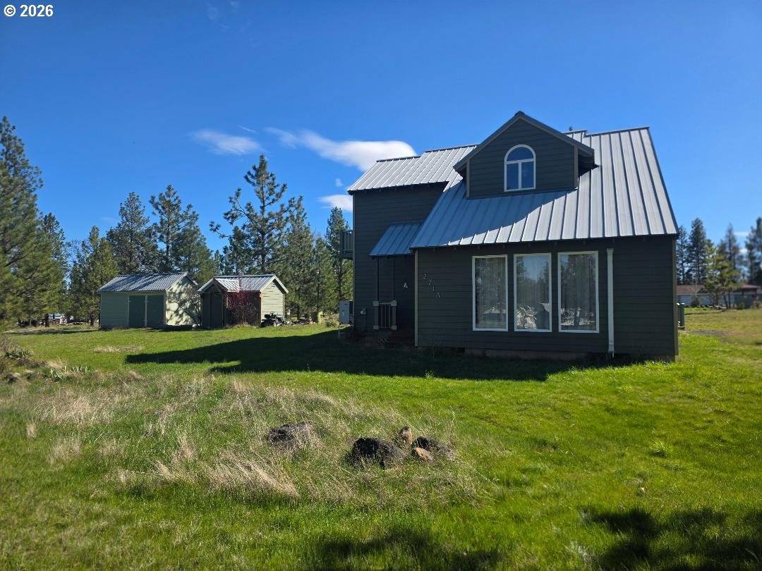 271 S FAIRWAY  A RD, Tygh Valley, OR 97063