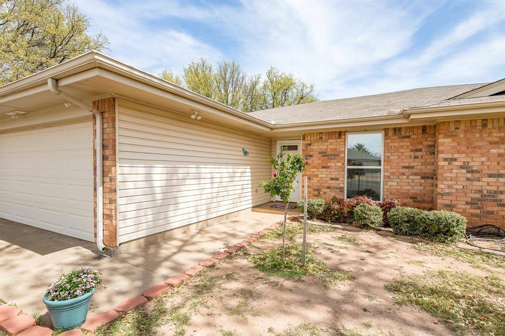 3 Four Sixes Circle, Wichita Falls, TX 76308