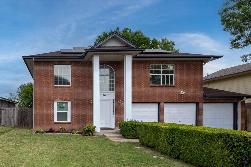 641 Lemon Drive, Arlington, TX 76018