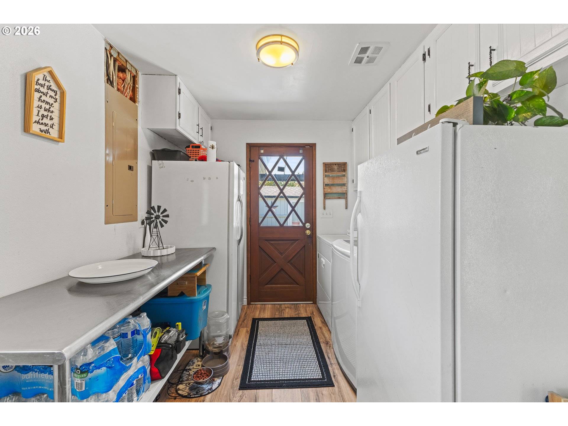 100 W 17TH ST, Coquille, OR 97423