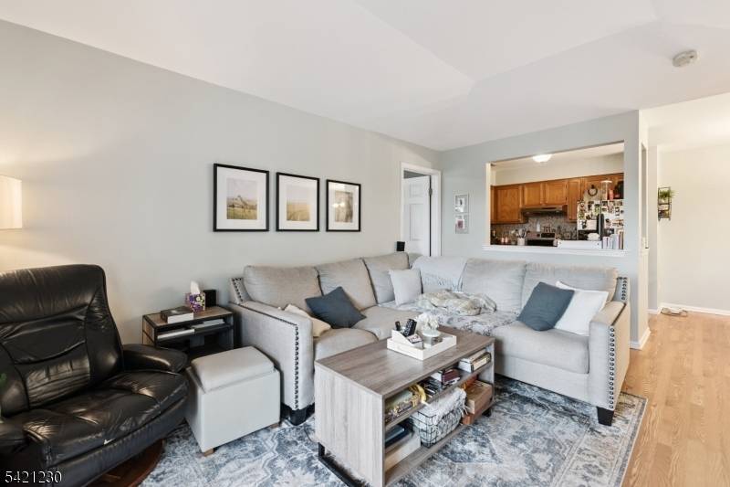 1634 Waterford Dr #1634, Edison Twp., NJ 08817