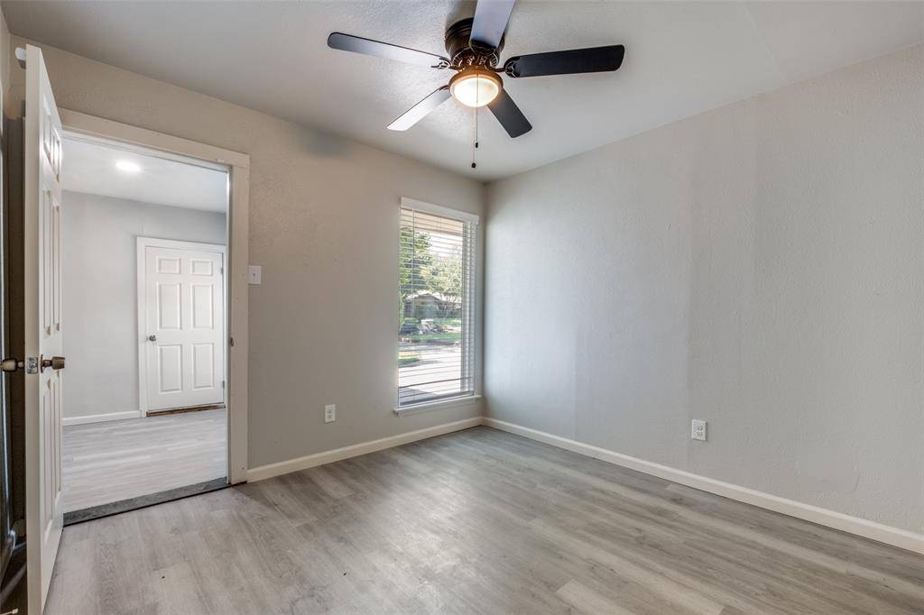 451 Southport Drive, Dallas, TX 75232