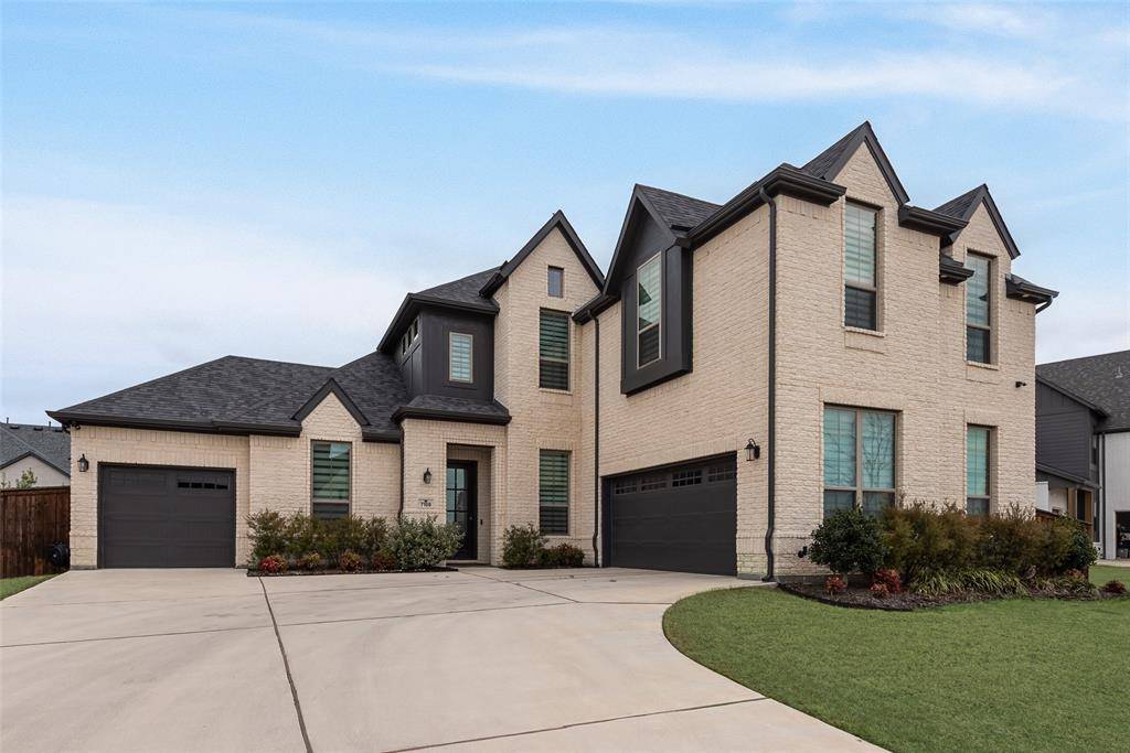 7108 Woodside Drive, Argyle, TX 76226