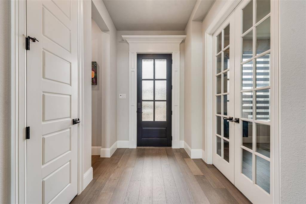 7108 Woodside Drive, Argyle, TX 76226