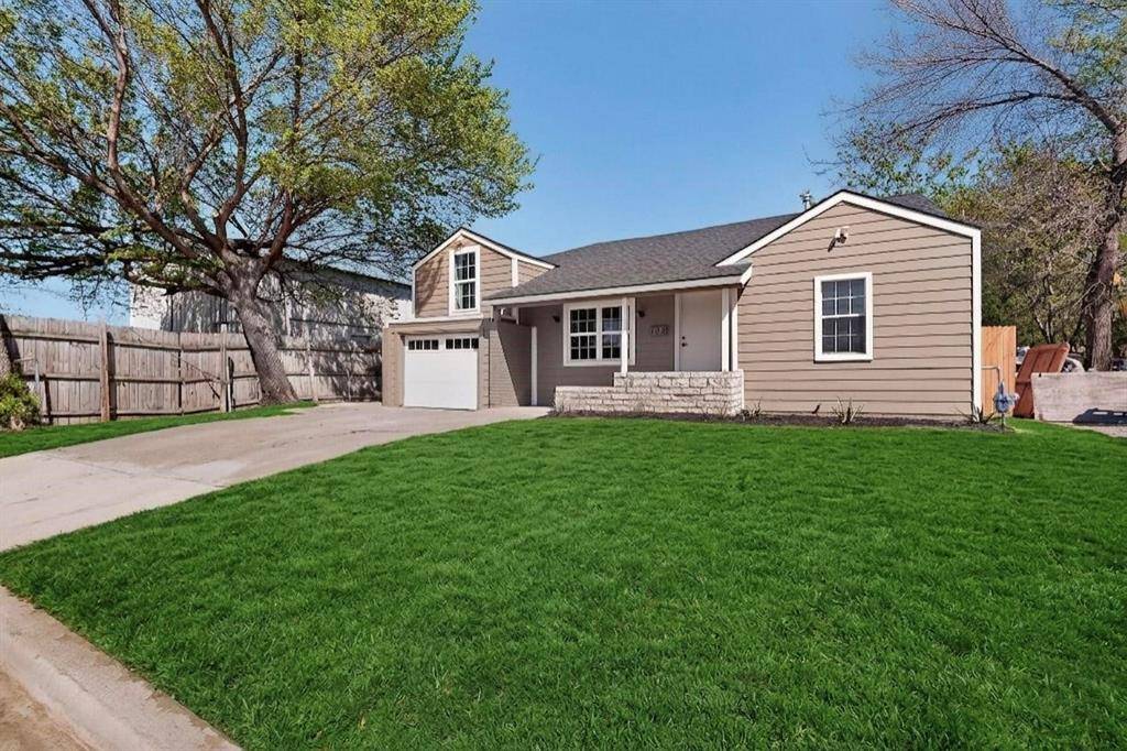 102 S Tillery Avenue, Dallas, TX 75211