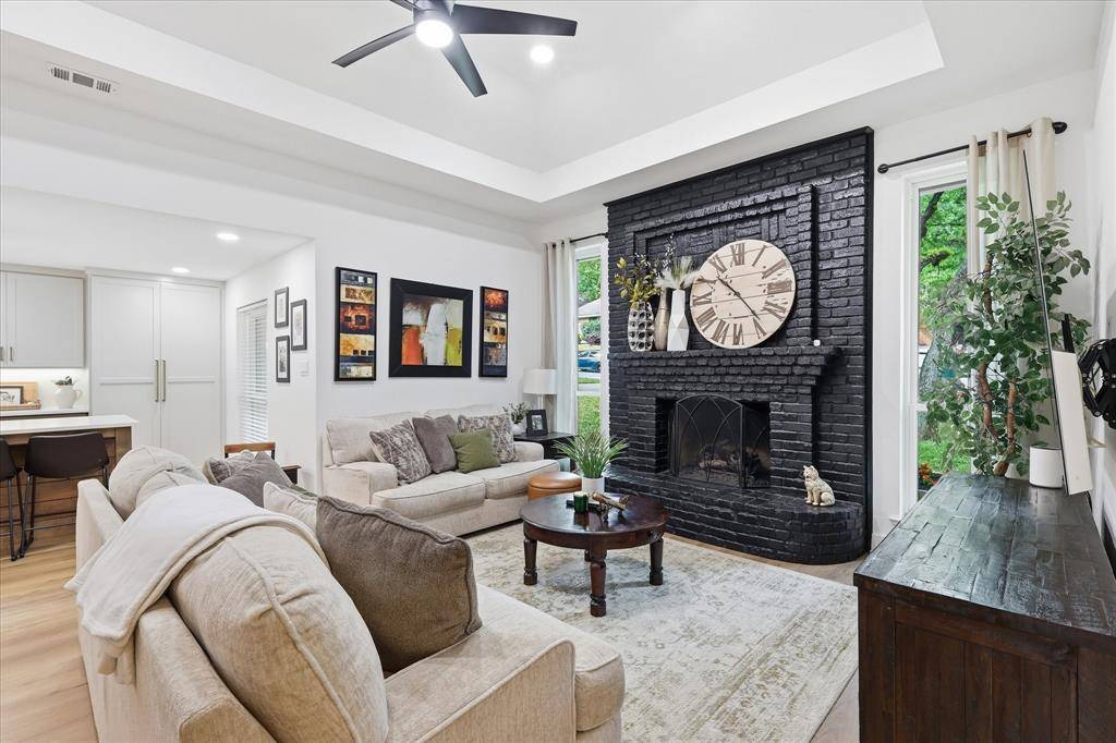 3913 Woodstock Drive, Colleyville, TX 76034