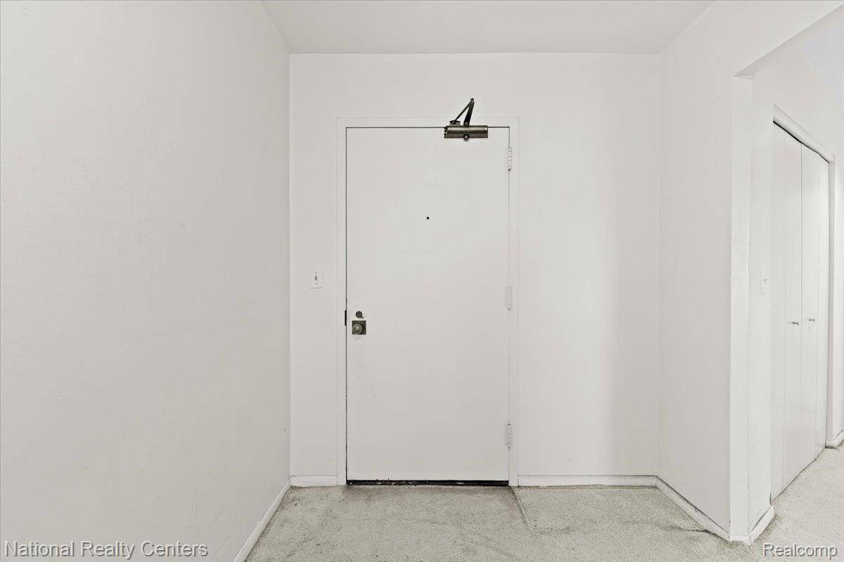 5000 Town Center #408, Southfield, MI 48075