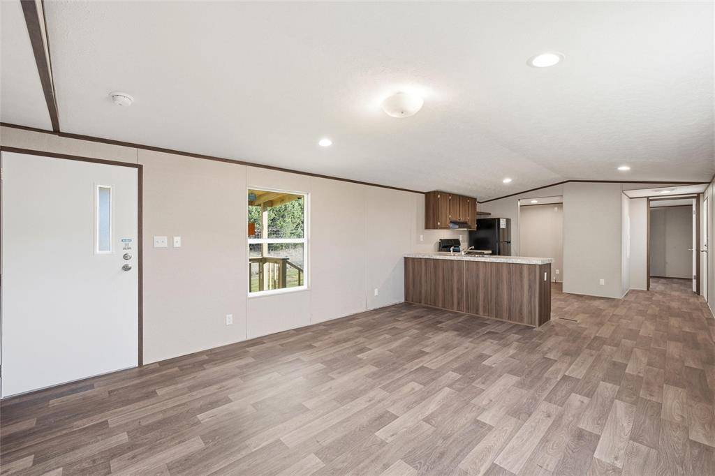 618 E 6th Street #A, Blum, TX 76627