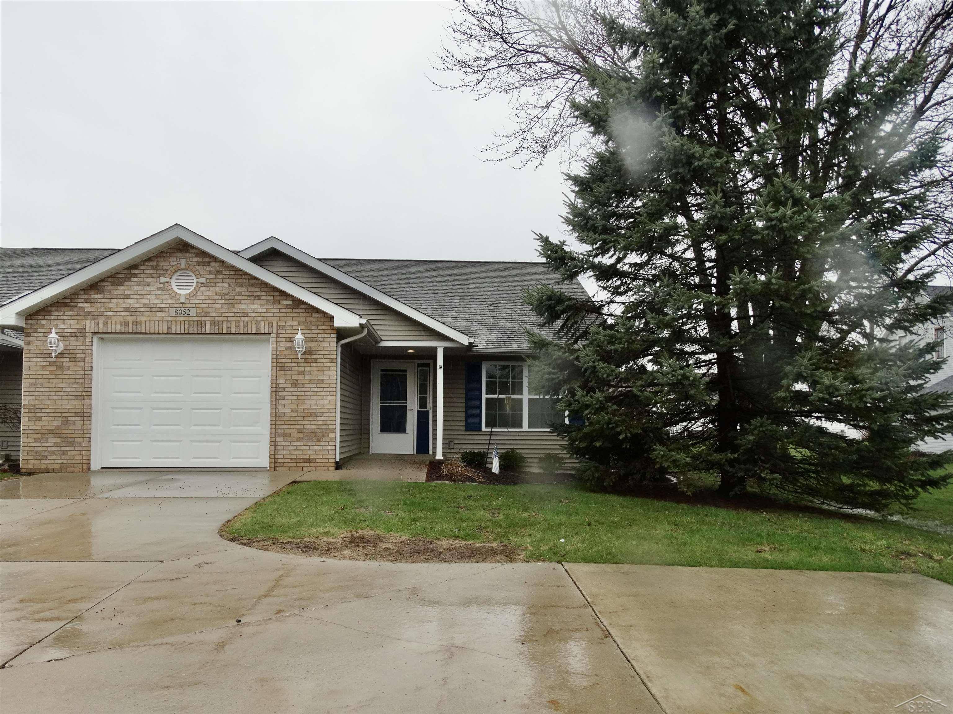 8052 Lynn ST, Birch Run Twp, MI 48415