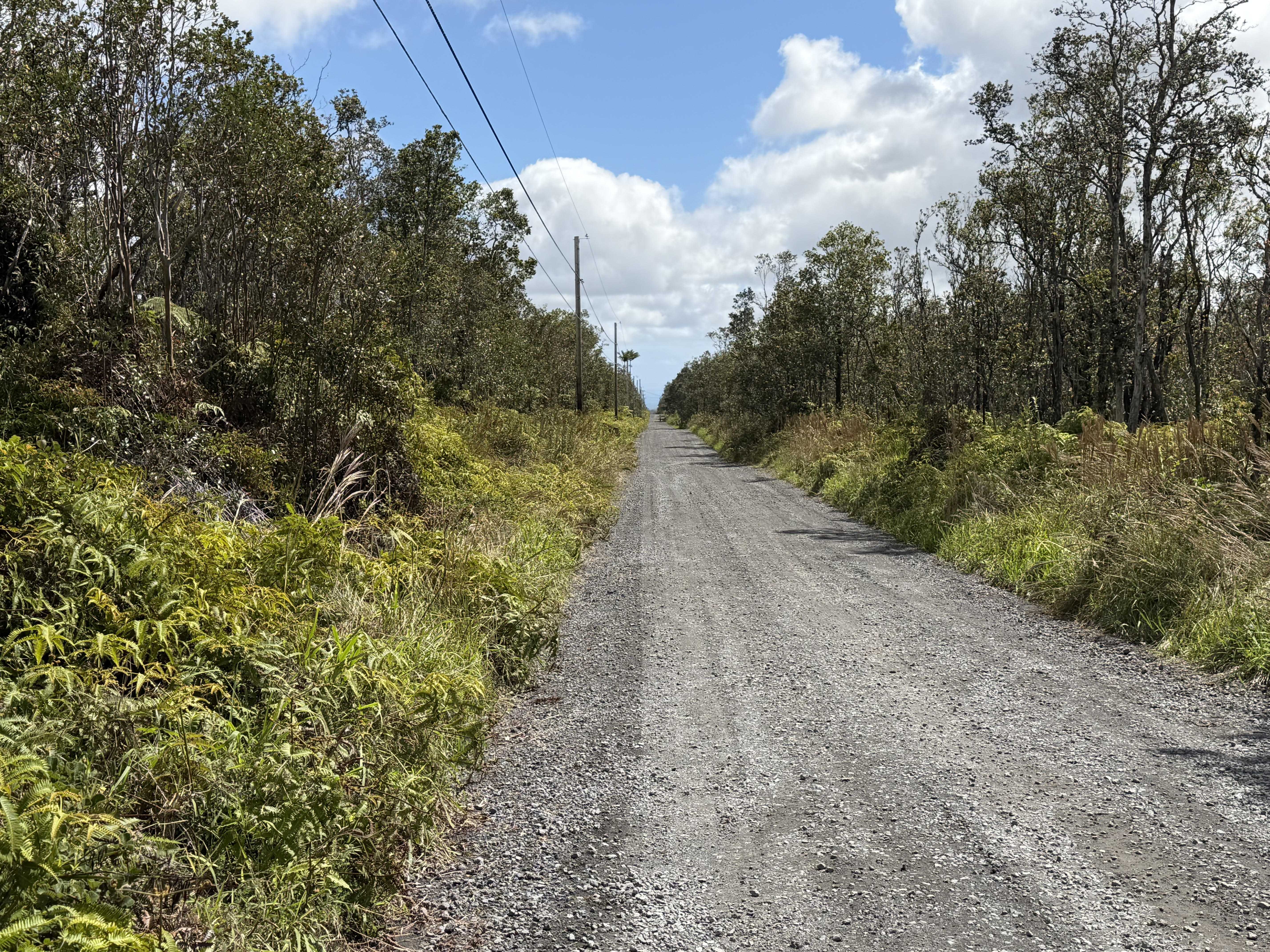 MAKOA RD, Volcano, HI 96785
