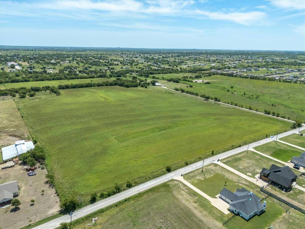 9780 County Road 1004, Godley, TX 76044