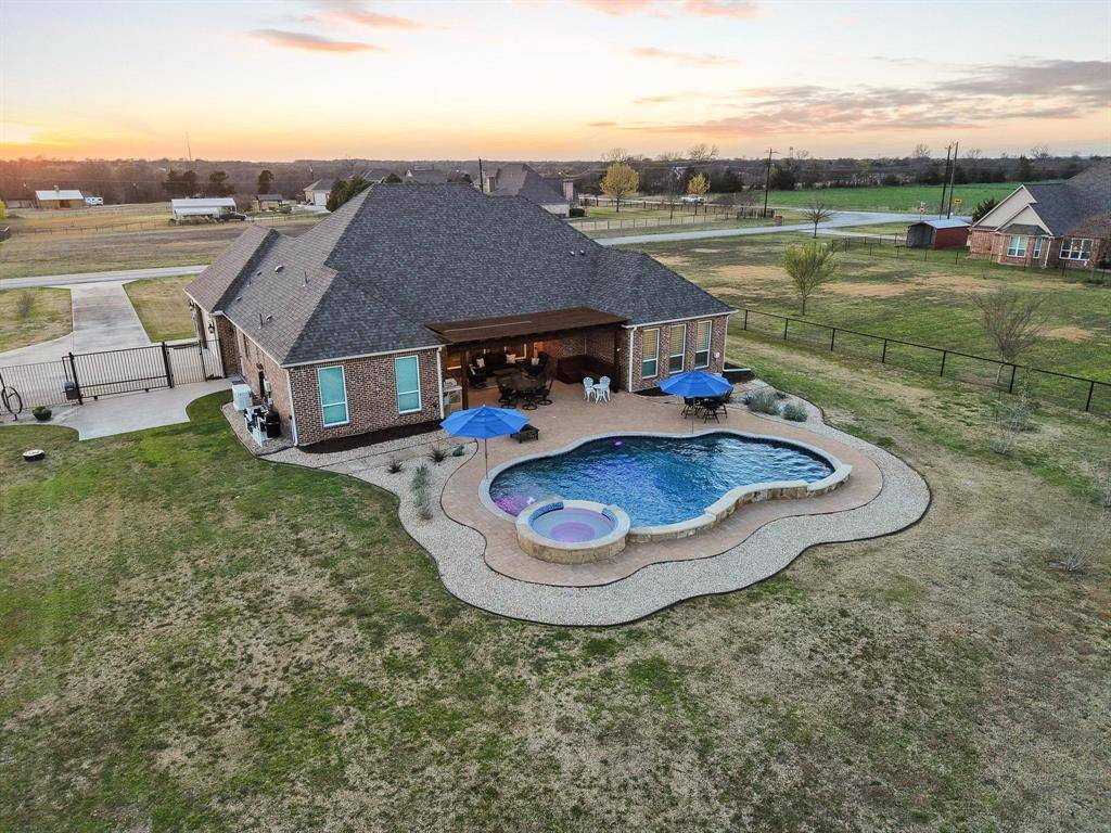 4414 County Road 463, Princeton, TX 75407
