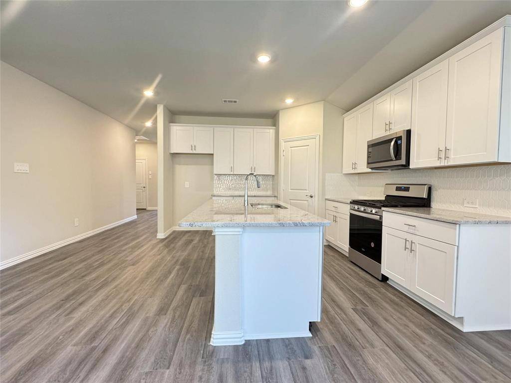 3720 Canyon Drive, Farmersville, TX 75442