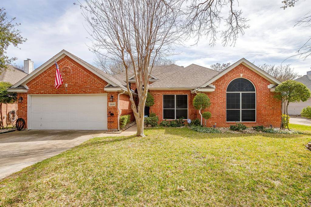 2410 Green Willow Court, Arlington, TX 76001