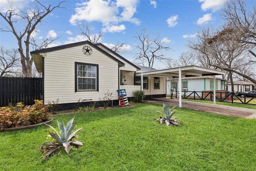 2120 Tisinger Avenue, Dallas, TX 75228