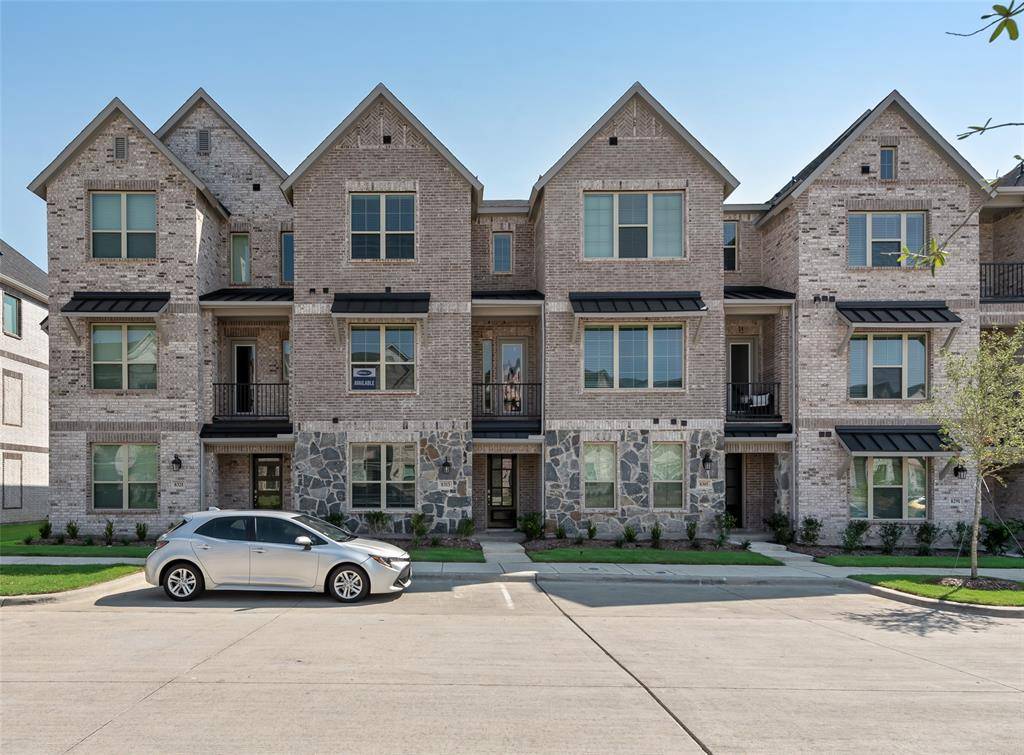 8313 Huron Peak Drive, Frisco, TX 75034