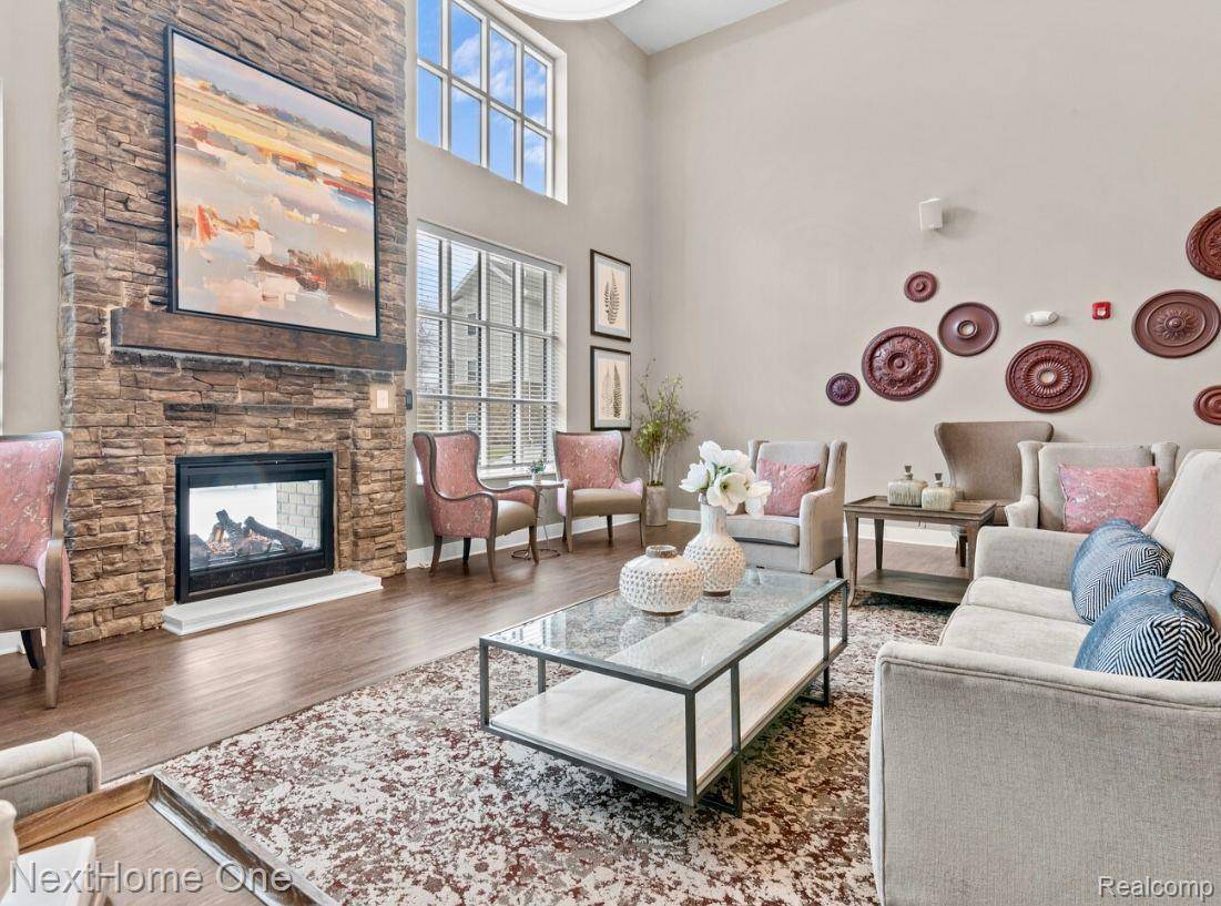 20905 PONTIAC TRL #236, Lyon Twp, MI 48178