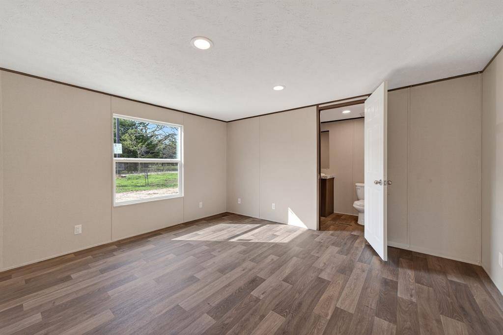 10895 Catfish Drive, Quinlan, TX 75474