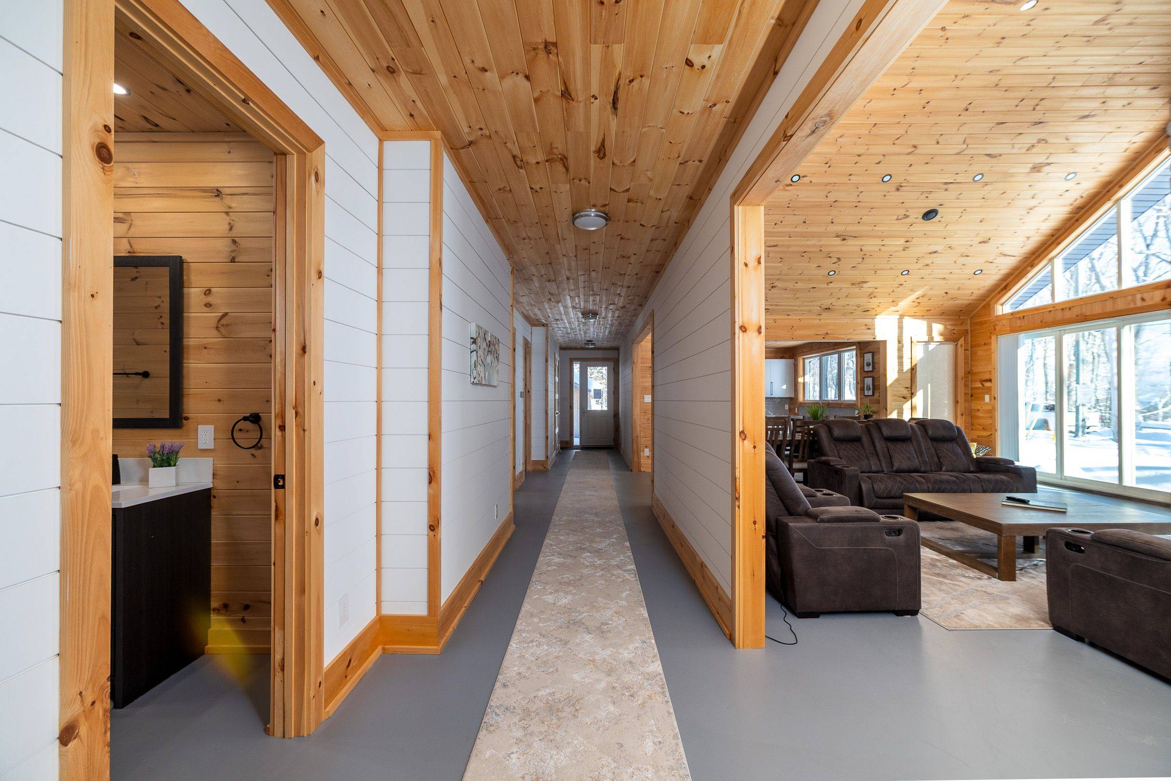 27 Whippoorwill RD, Northern Bruce Peninsula, ON N0H 1W0