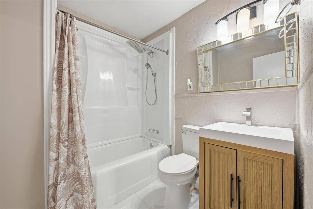 2616 Putnam Street, Fort Worth, TX 76112