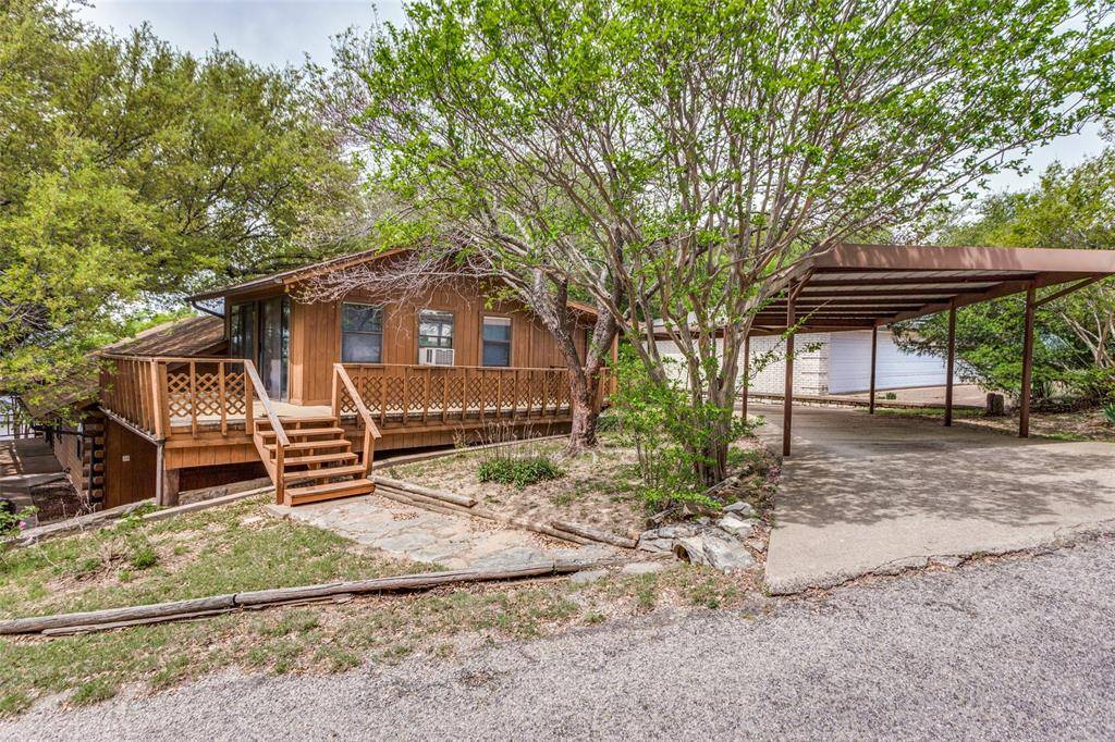 1114 Spur Trail, Granbury, TX 76049