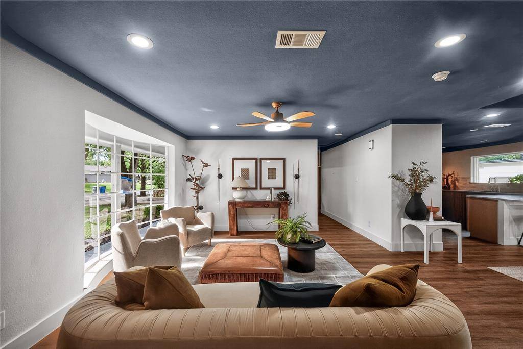 11511 Sonnet Drive, Dallas, TX 75229