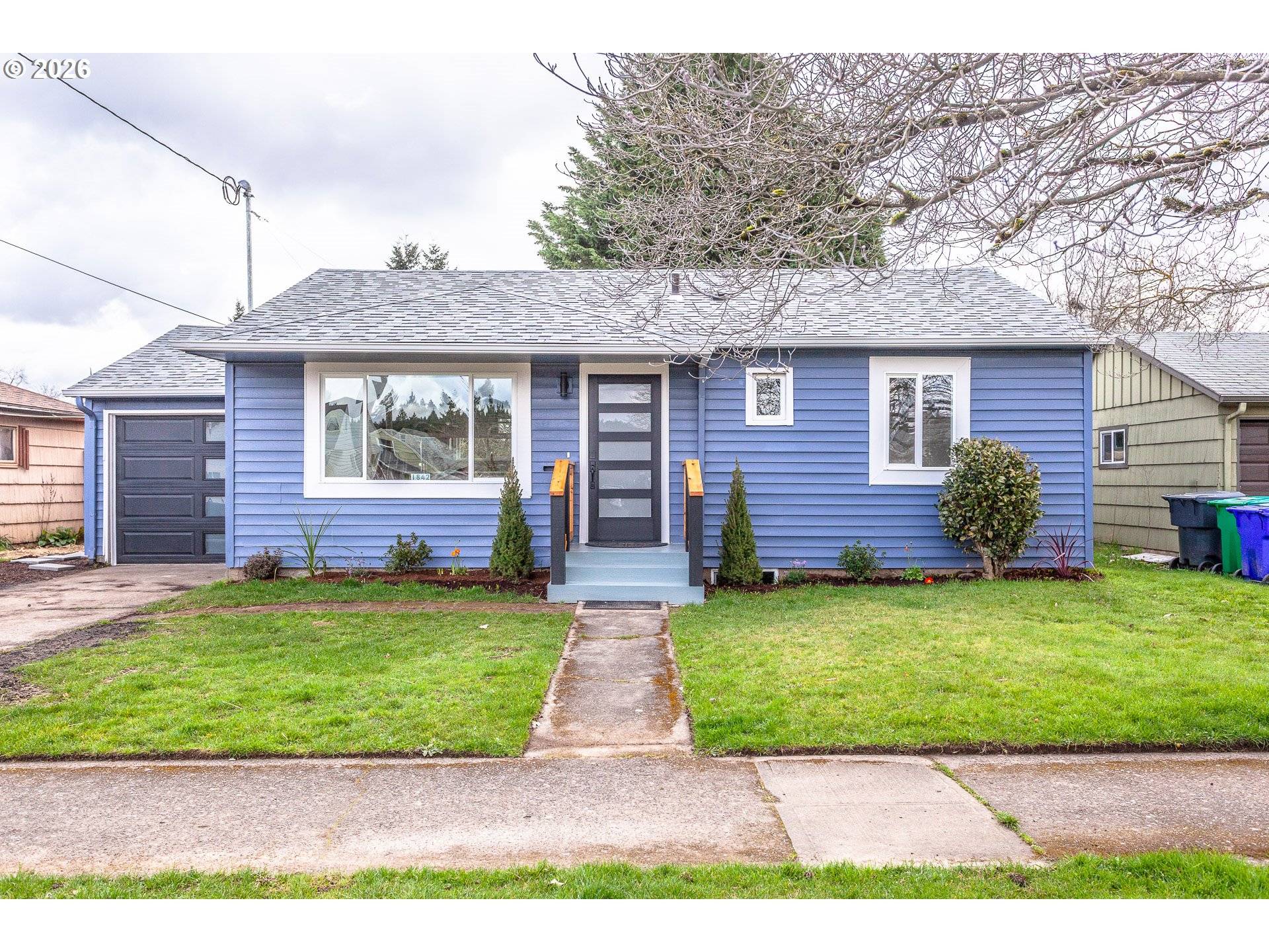 1842 SE 92ND AVE, Portland, OR 97216