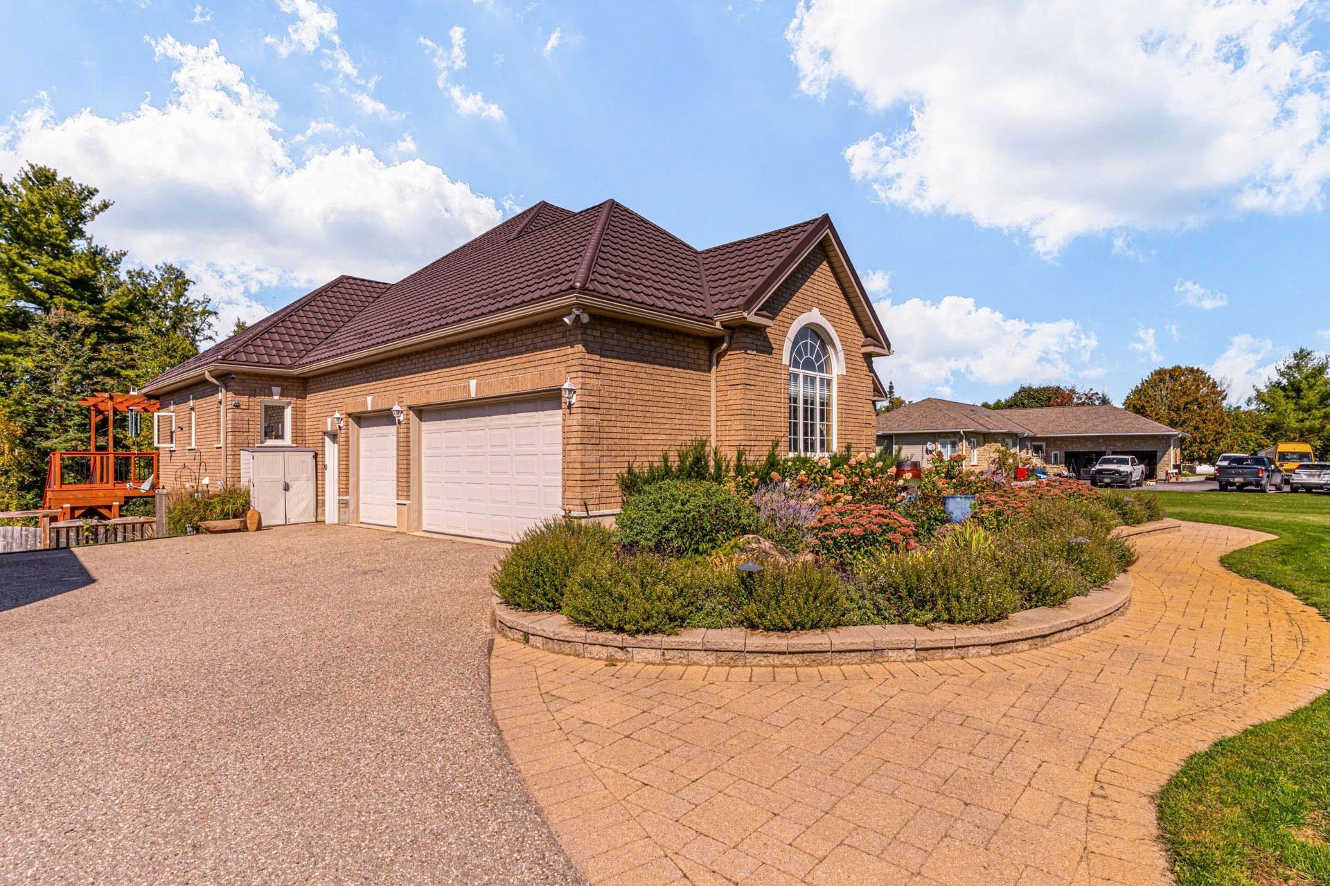 9344 County 1 RD, Adjala-tosorontio, ON L0N 1P0