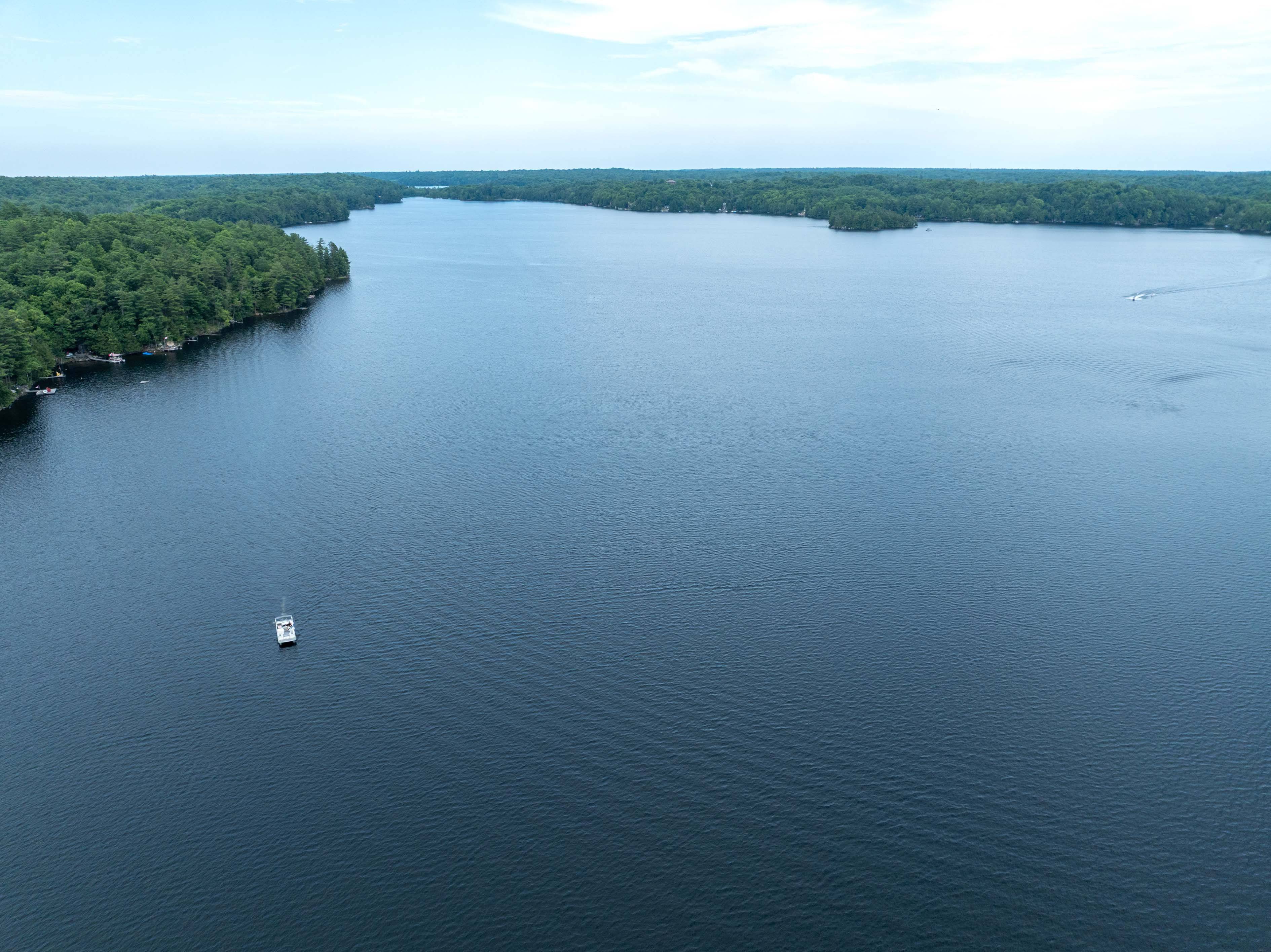 7 Scarlett LN, Rideau Lakes, ON K0G 1X0