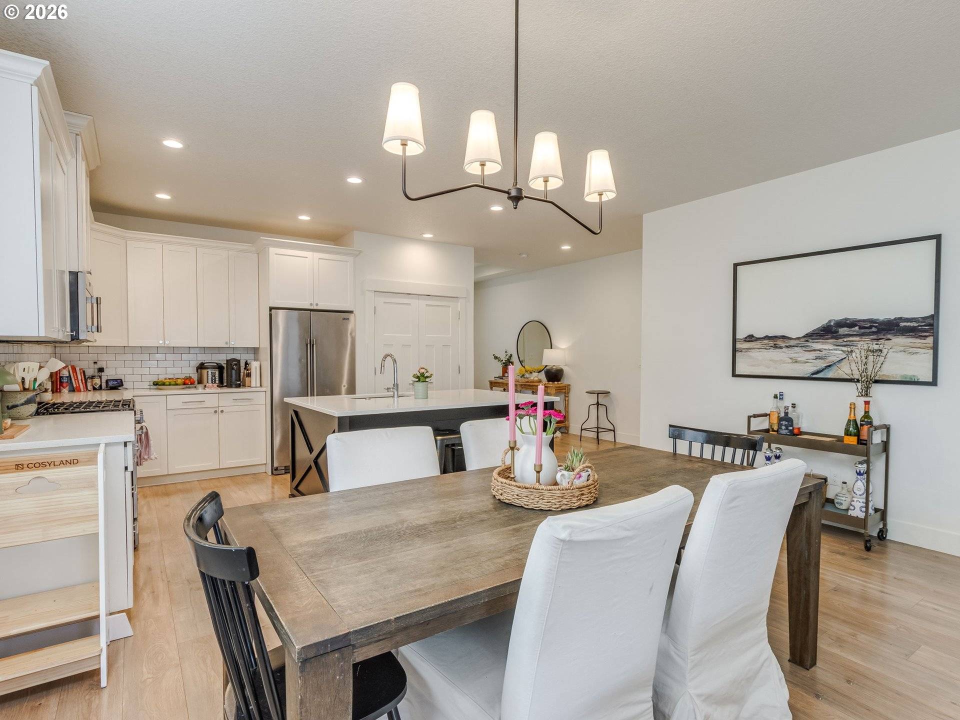 2893 4TH ST, Hubbard, OR 97032