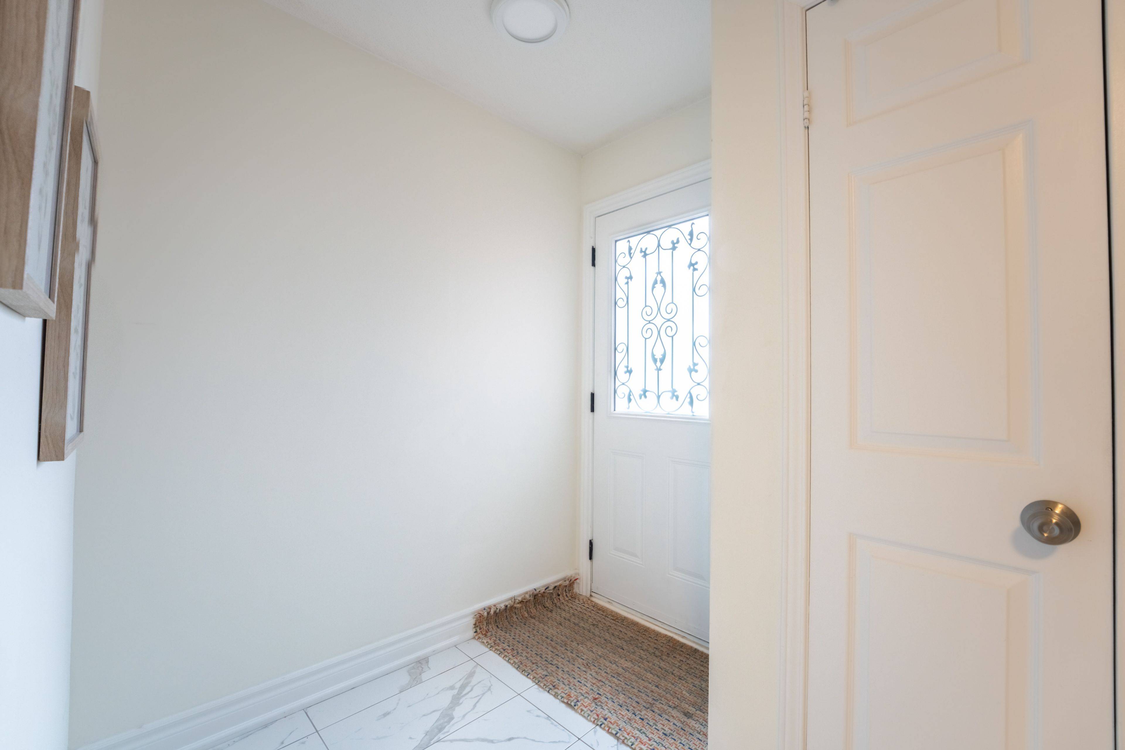 15 Kilbarry CT, Richmond Hill, ON L4C 6M8