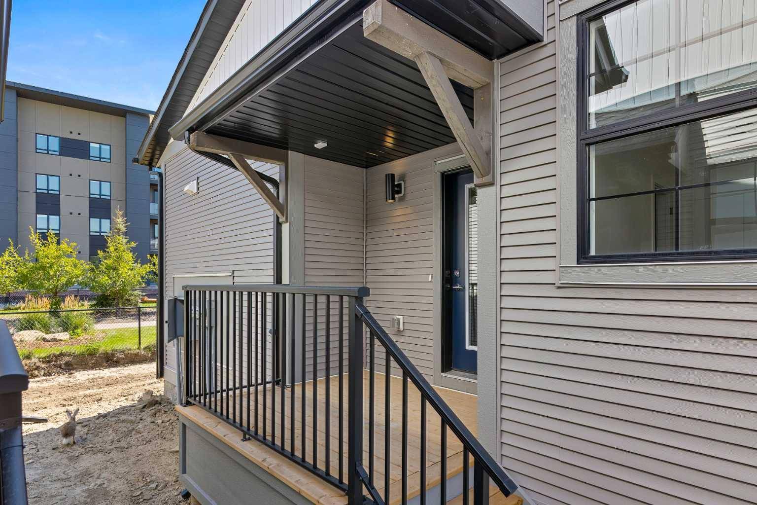 201 Cooperswood GN SW #1102, Airdrie, AB T3B3Y6