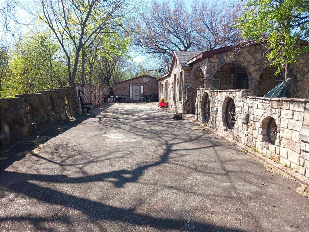 1408 Altman Drive, Arlington, TX 76011